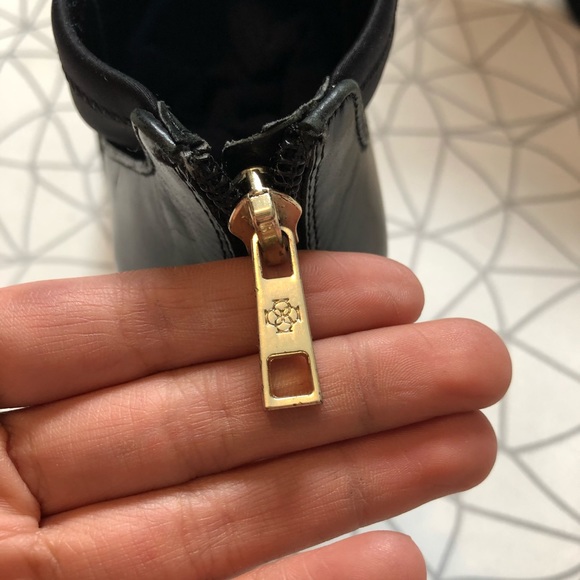 Ann Taylor open toe faux fur heel - Picture 7 of 9